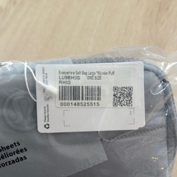 Lululemon Everywhere Belt Bag 2L Wunder Puff - Picture 5 of 5